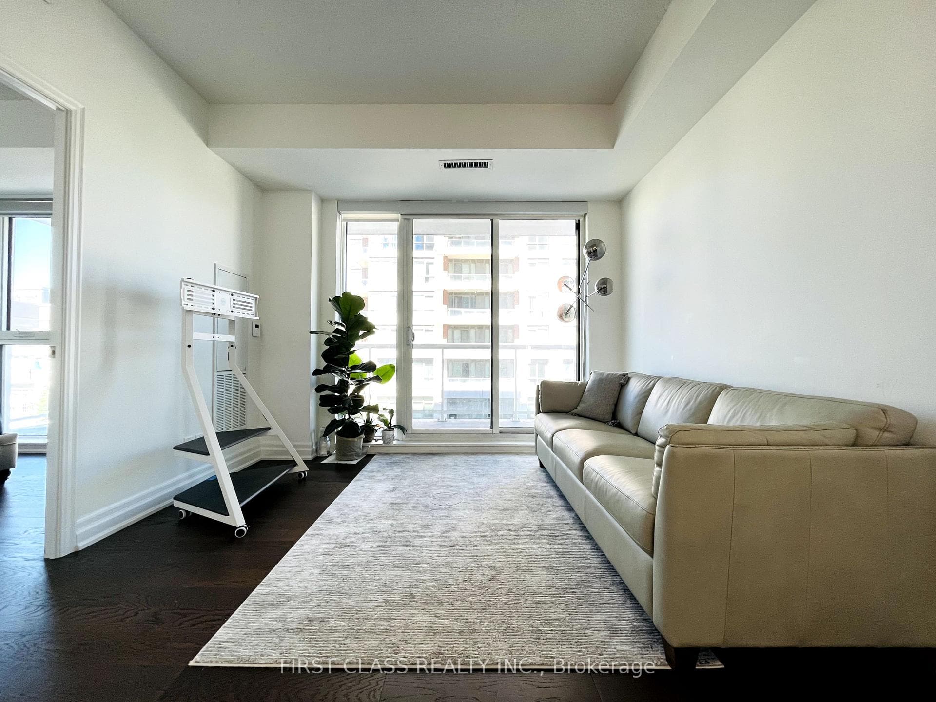 8 Rouge Valley Drive Unit 301 photo 7
