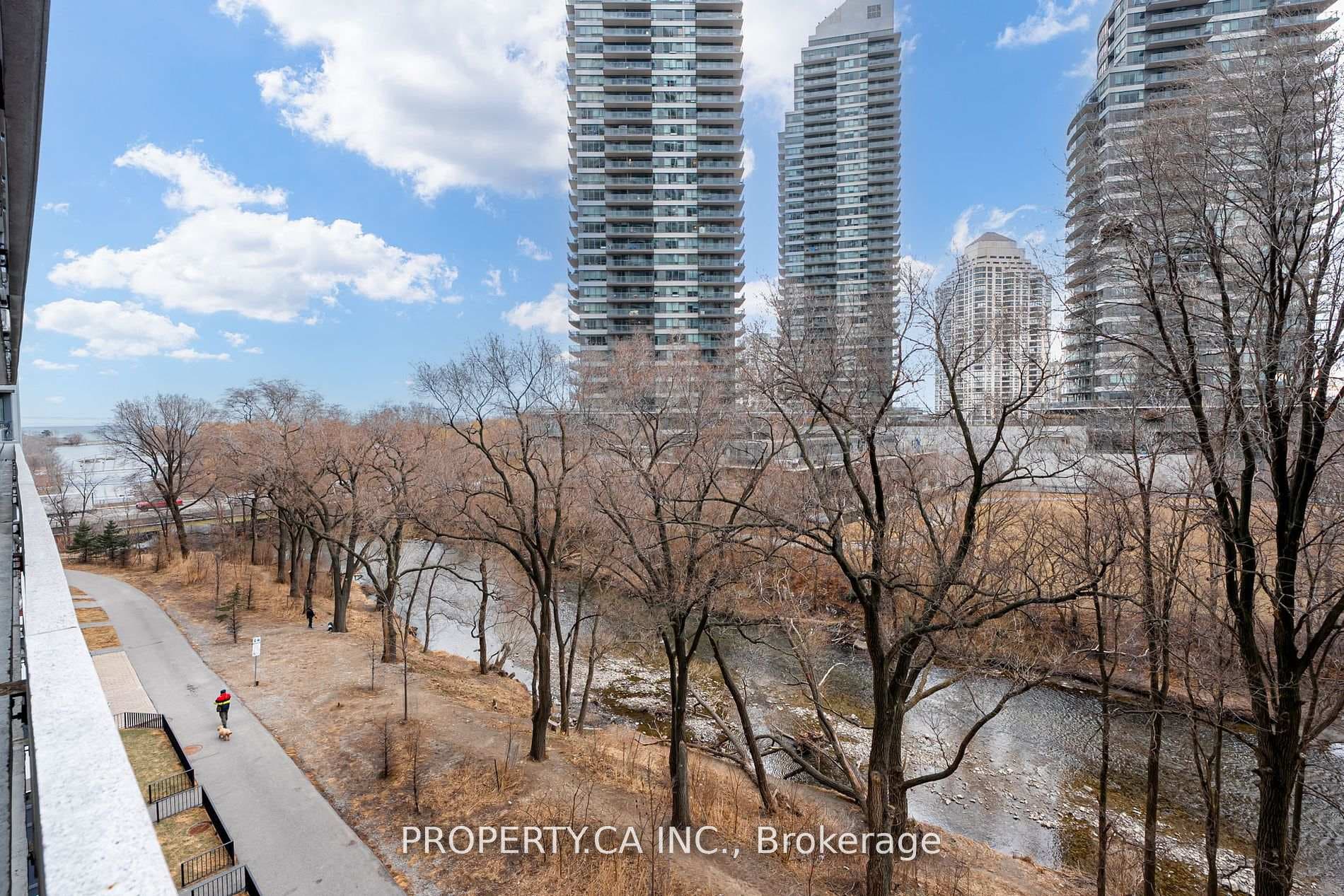2220 Lake Shore Boulevard Unit 516 photo 17
