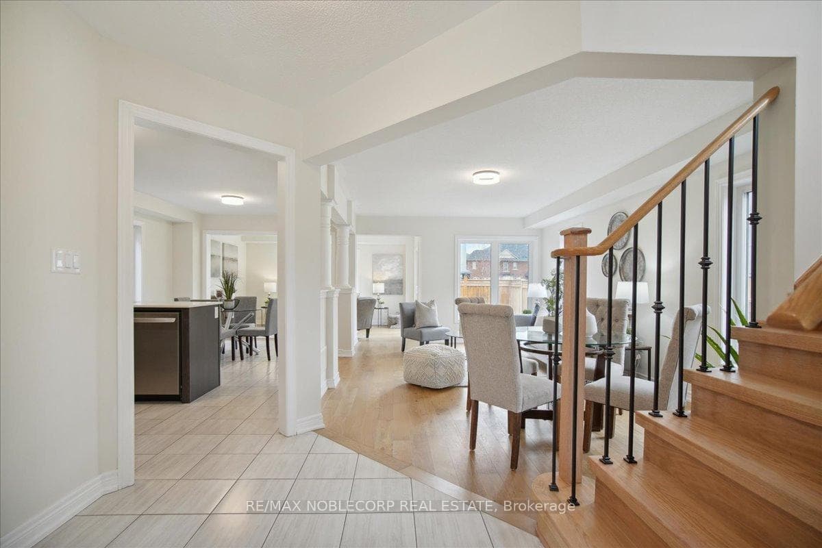 40 Bruce Cameron Drive photo 9