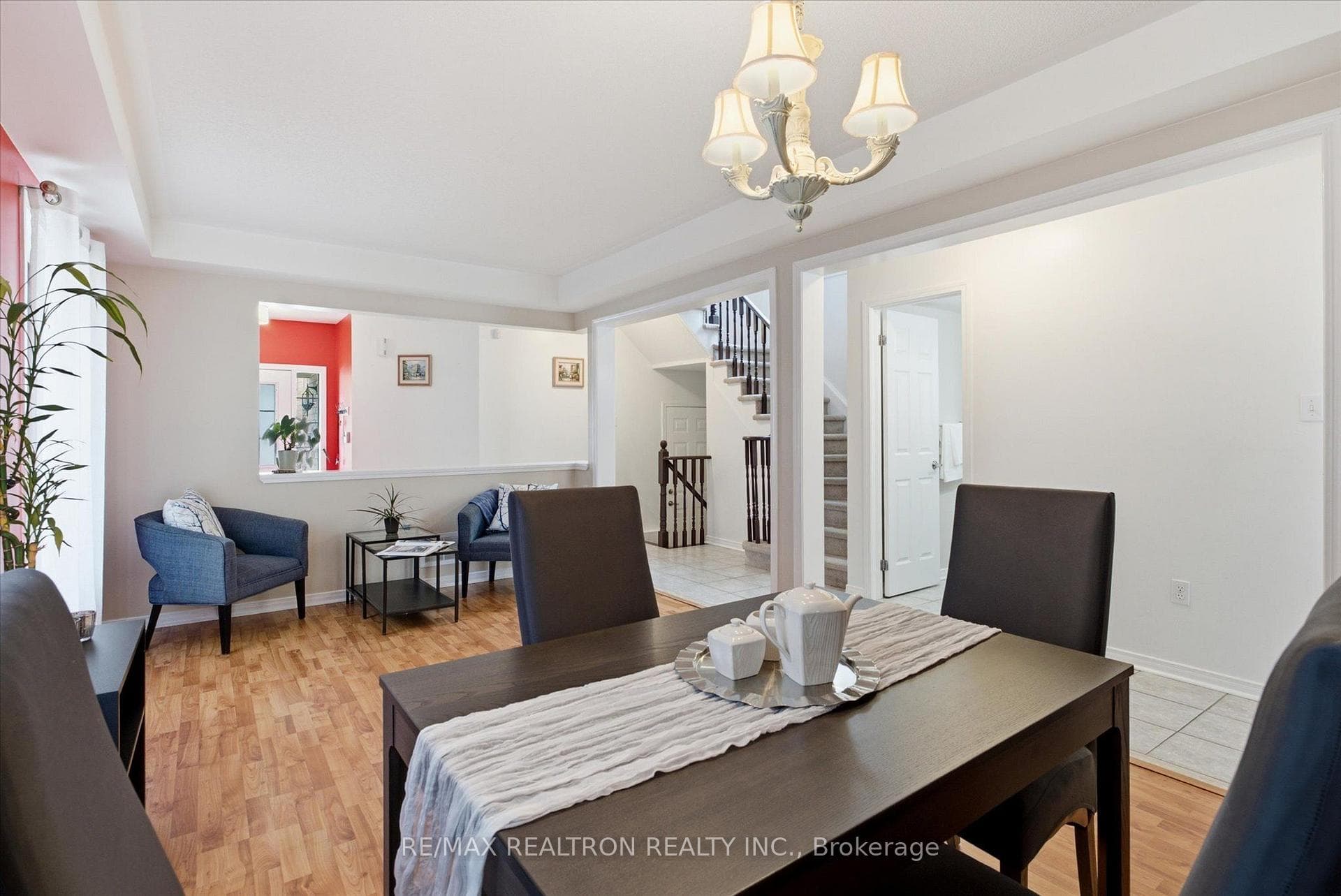 78 Hutton Place photo 9