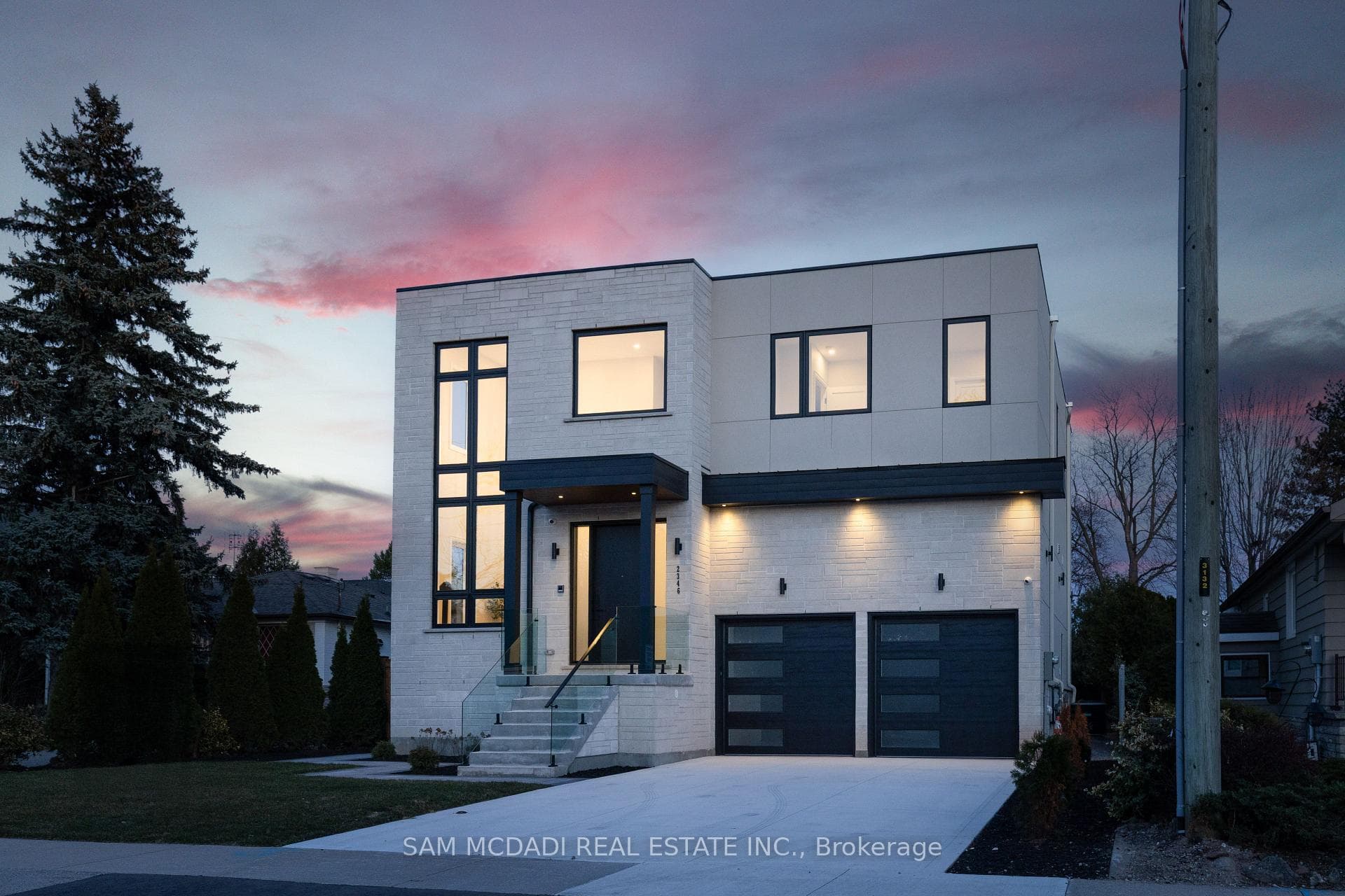 2346 Rebecca Street photo 2
