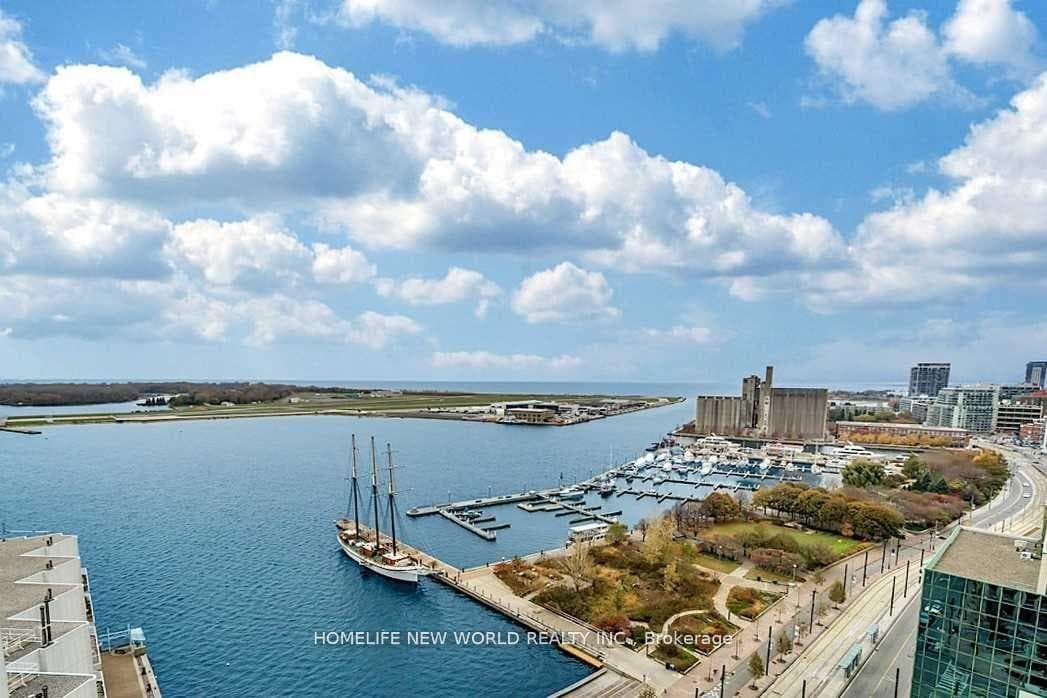 410 Queens Quay Unit 1106 photo 9