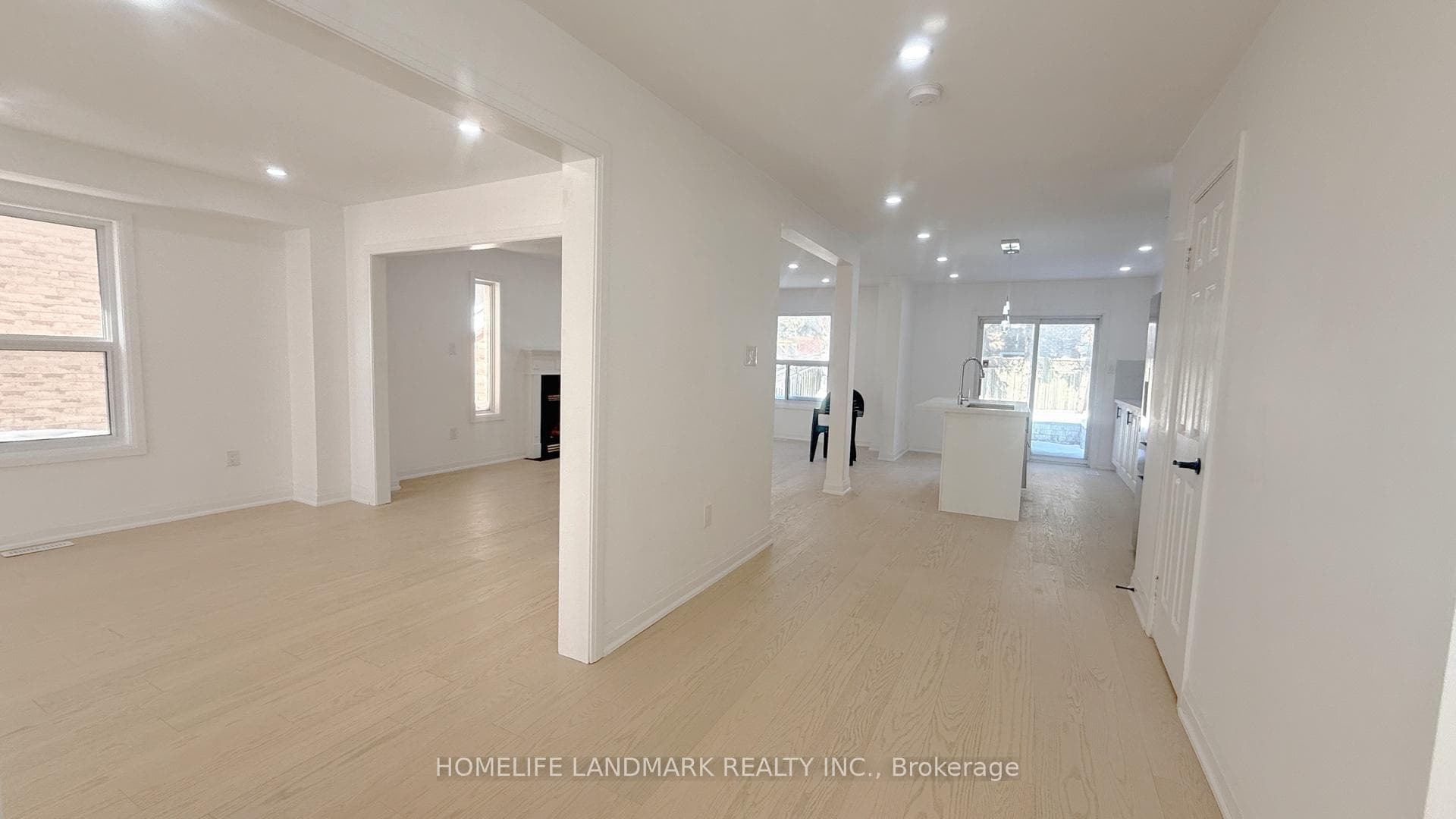 115 Chalmers Drive photo 8