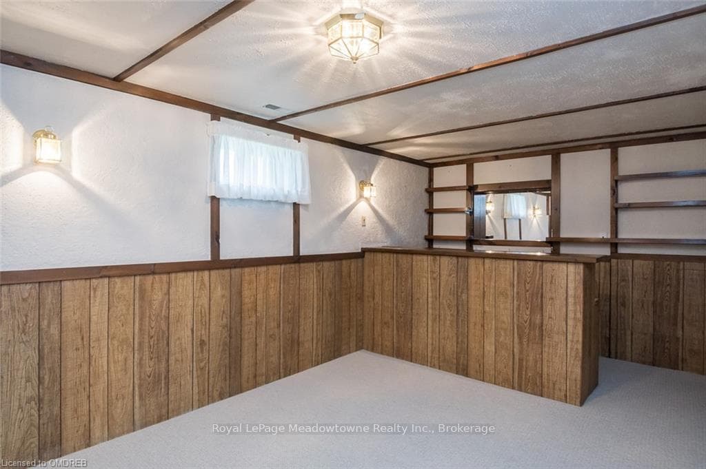 291 BASTEDO Court photo 28
