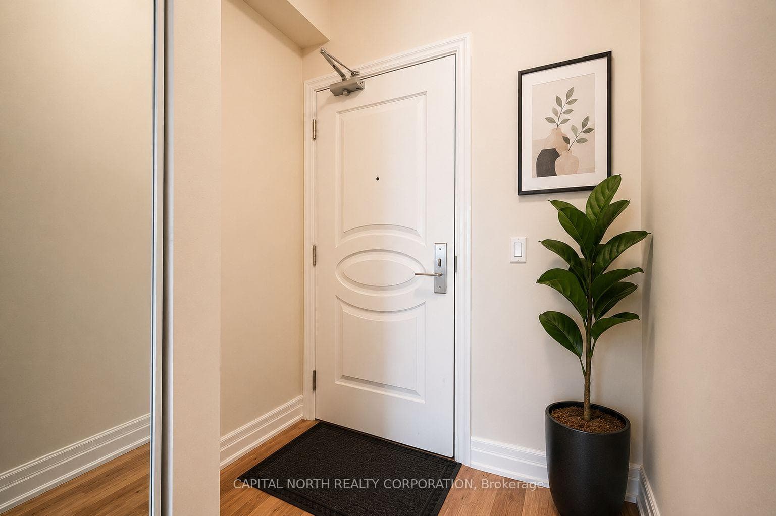9075 Jane Street Unit 1006 photo 4