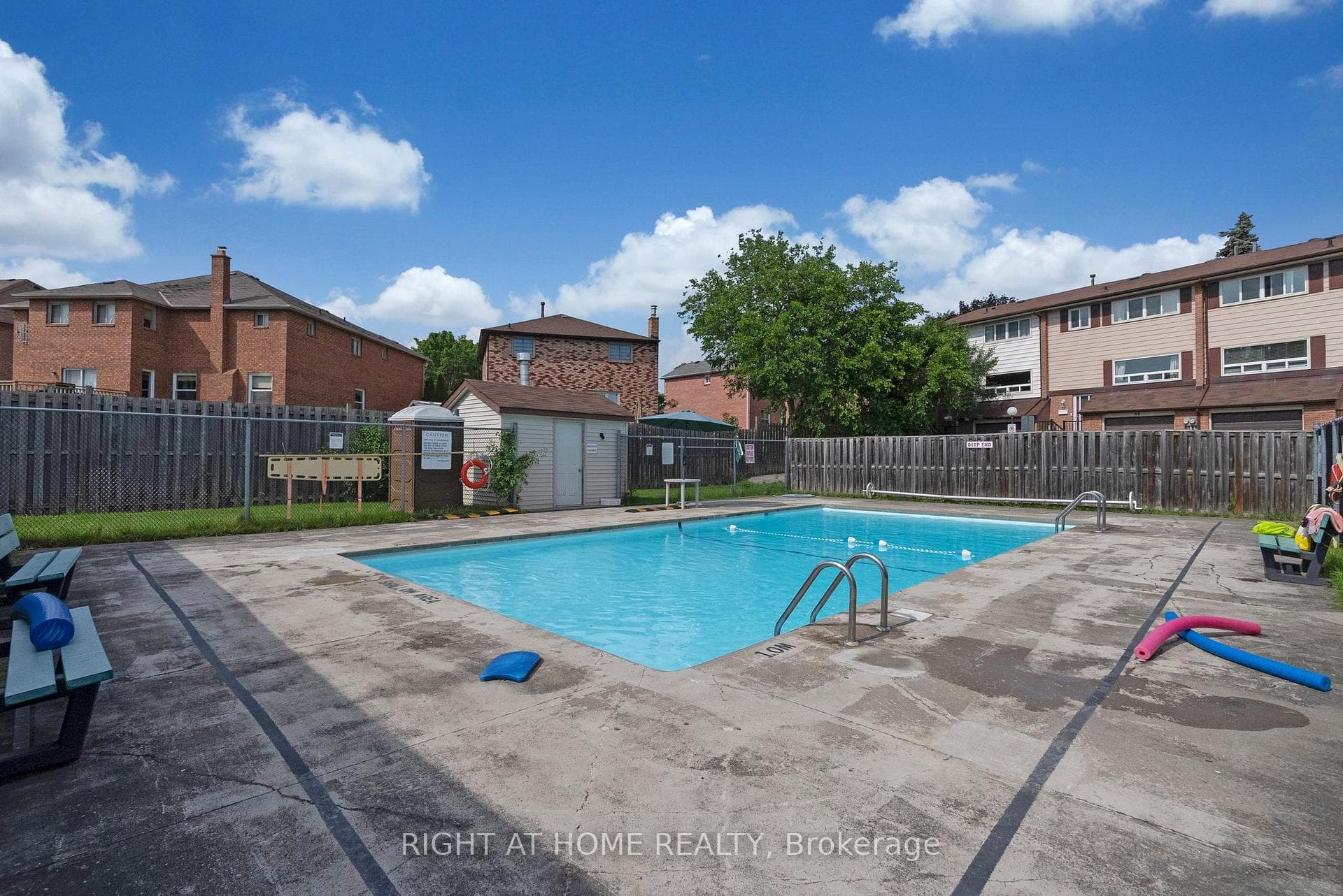 321 Blackthorn Street Unit 86 photo 33