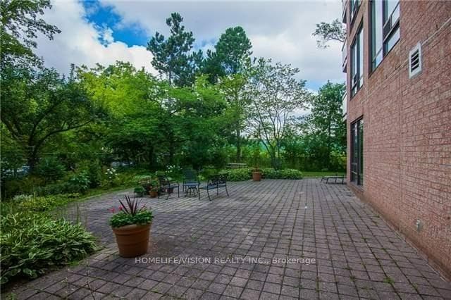 96 Fifeshire Road Unit Ph603 photo 21