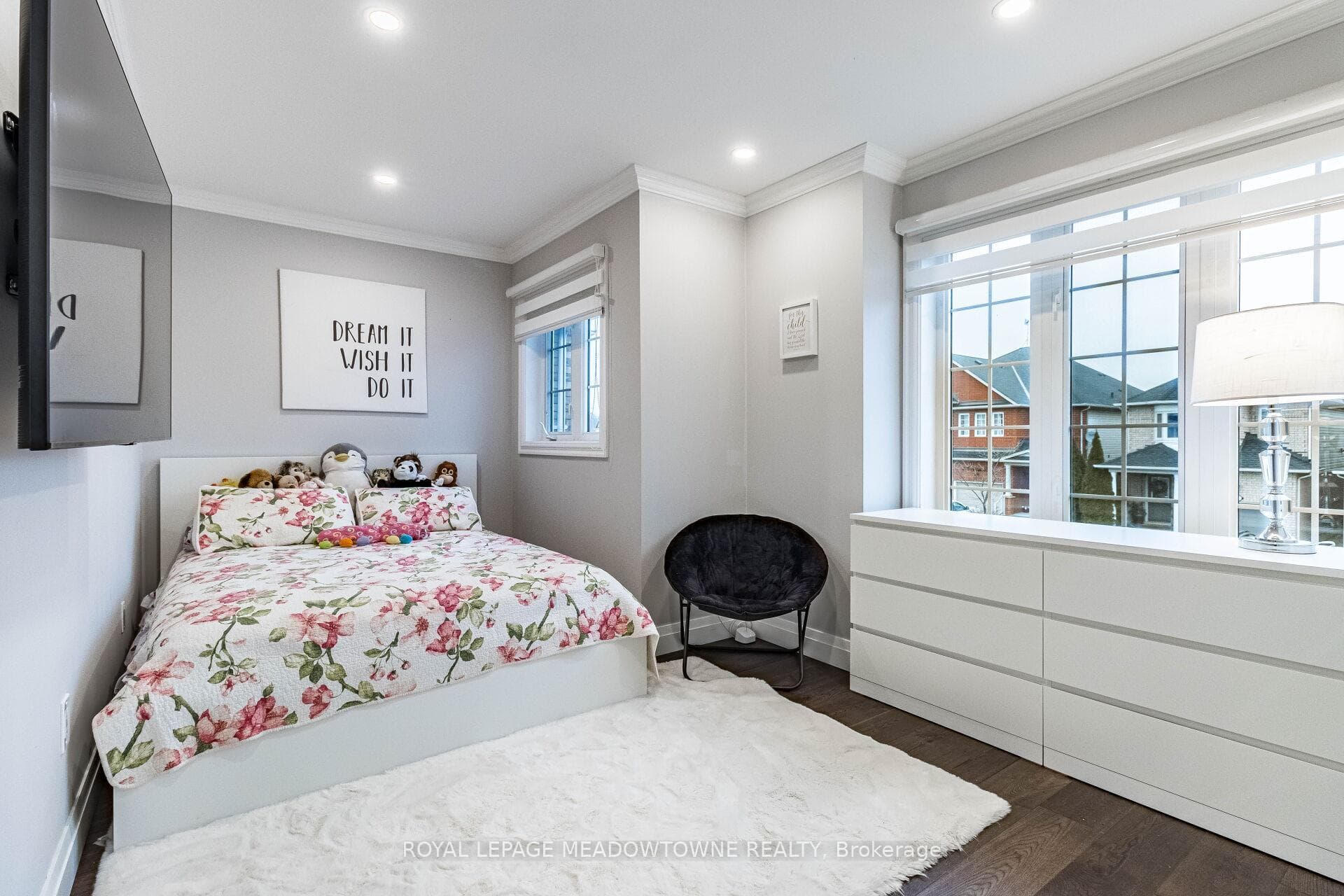 20 Sloan Drive photo 19