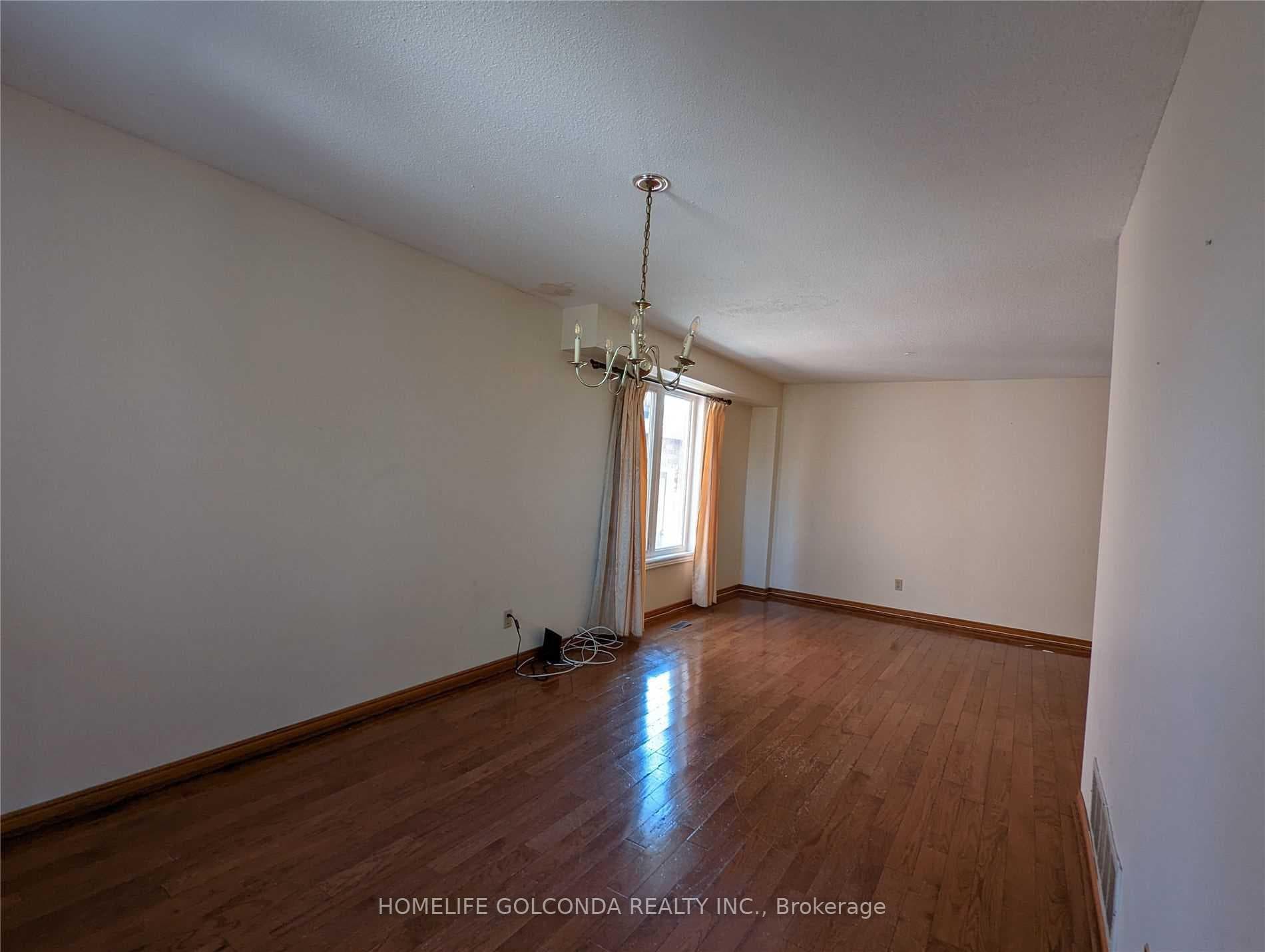 277 Huntington Ridge Drive photo 6