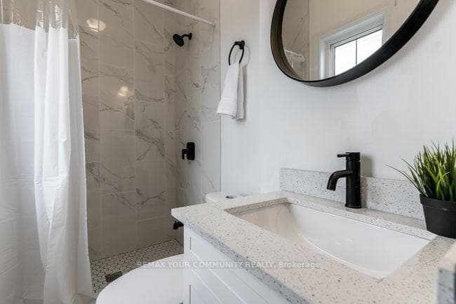 242 Verdun Road Unit Main photo 21