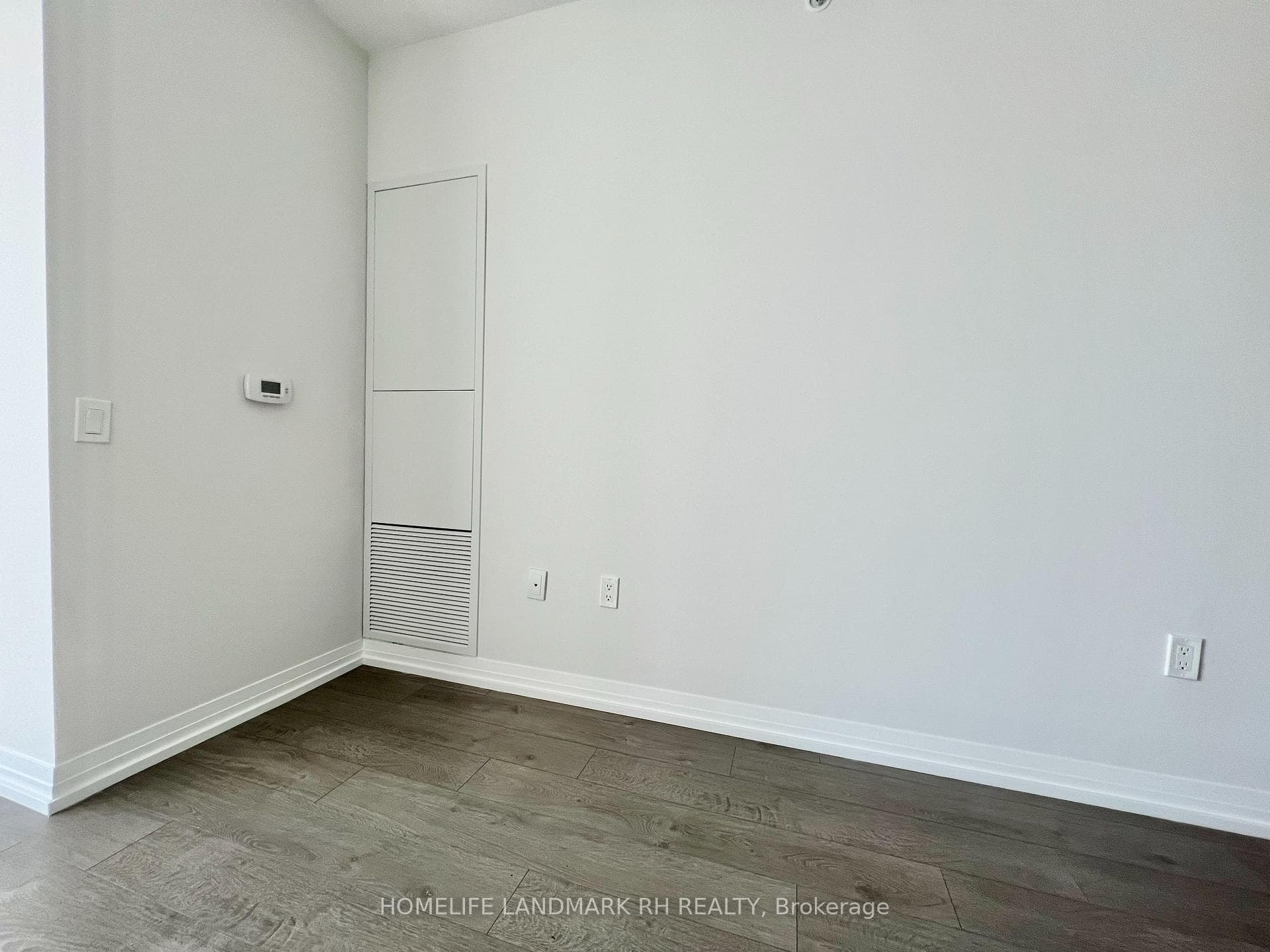 251 Jarvis Street Unit 1118 photo 8