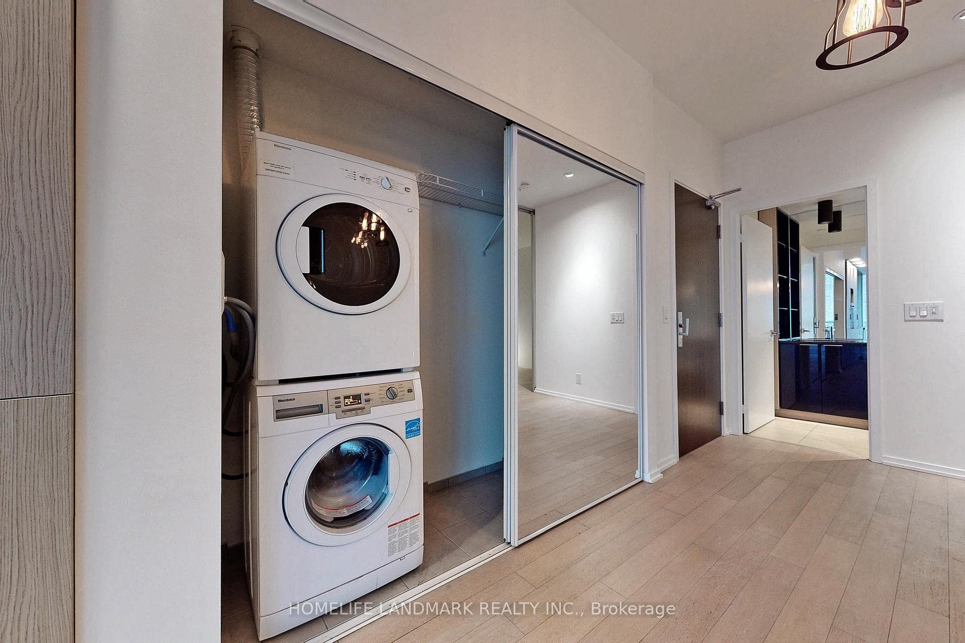 70 Temperance Street Unit 903 photo 14