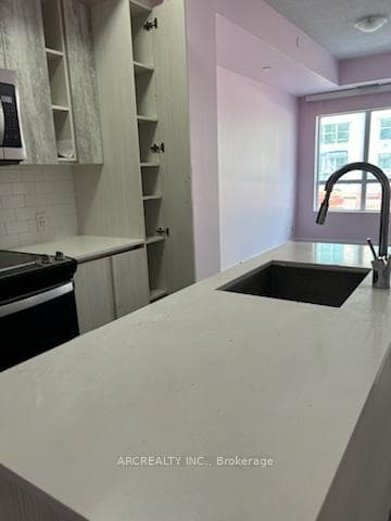 251 Manitoba Street Unit 104 photo 16