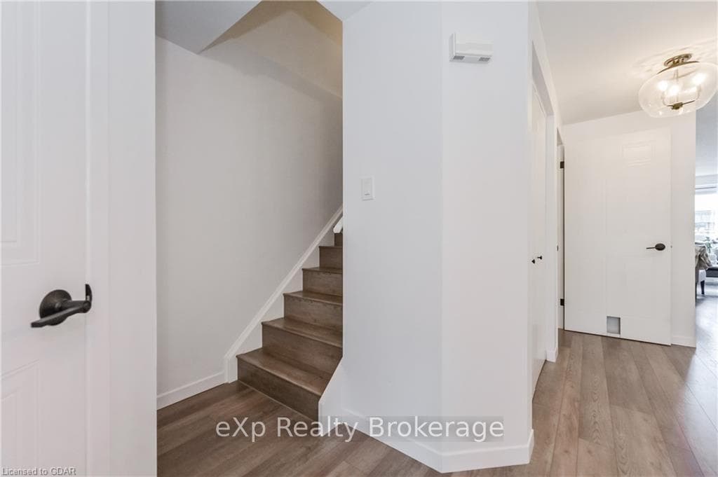441 FLANNERY Drive photo 27
