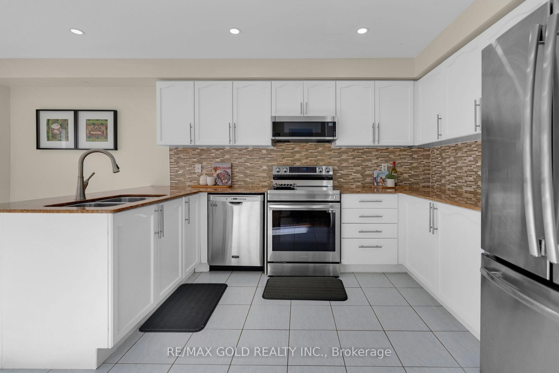 23 Schooner Drive photo 19