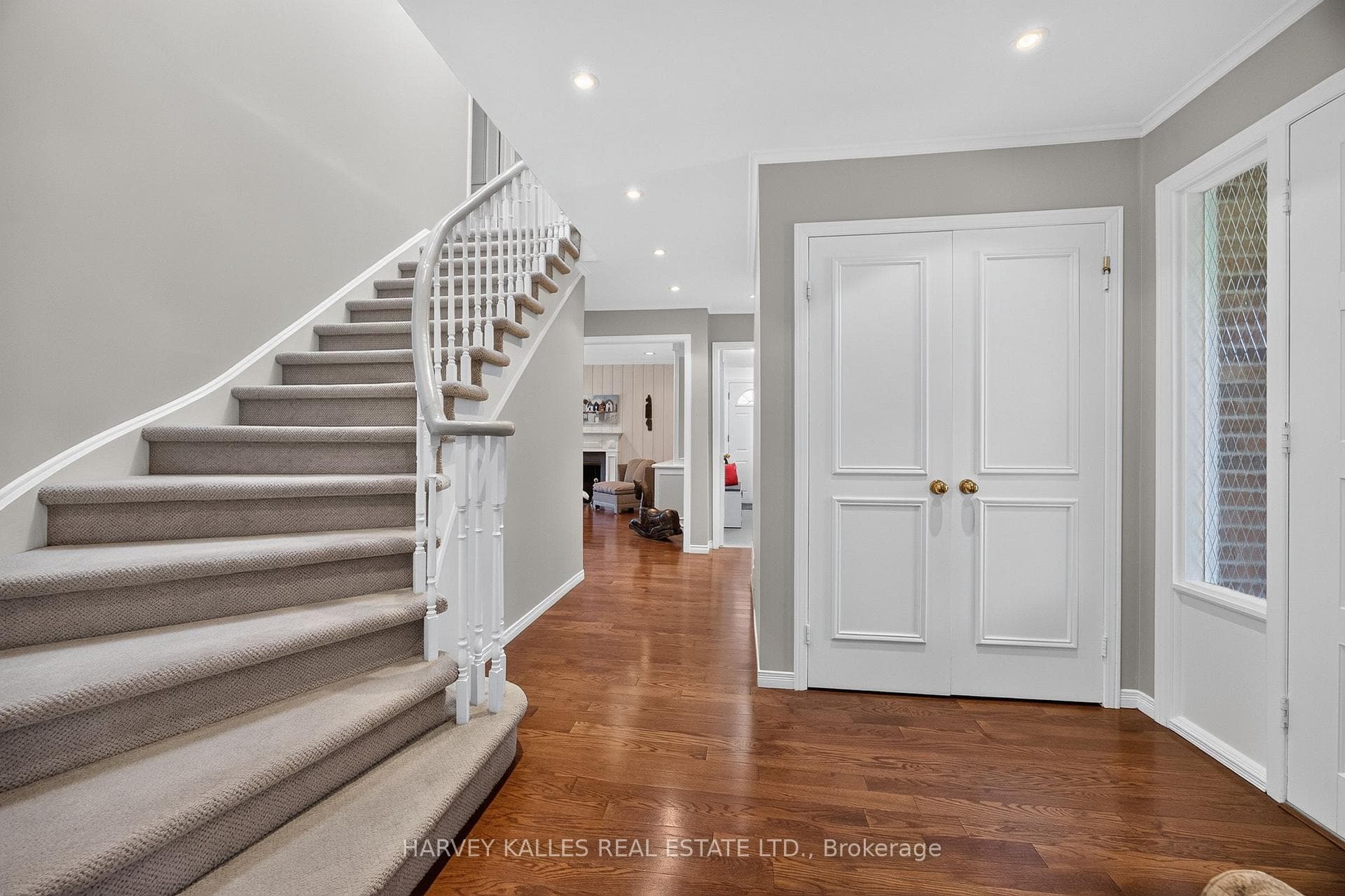 23 Pinnacle Road photo 4