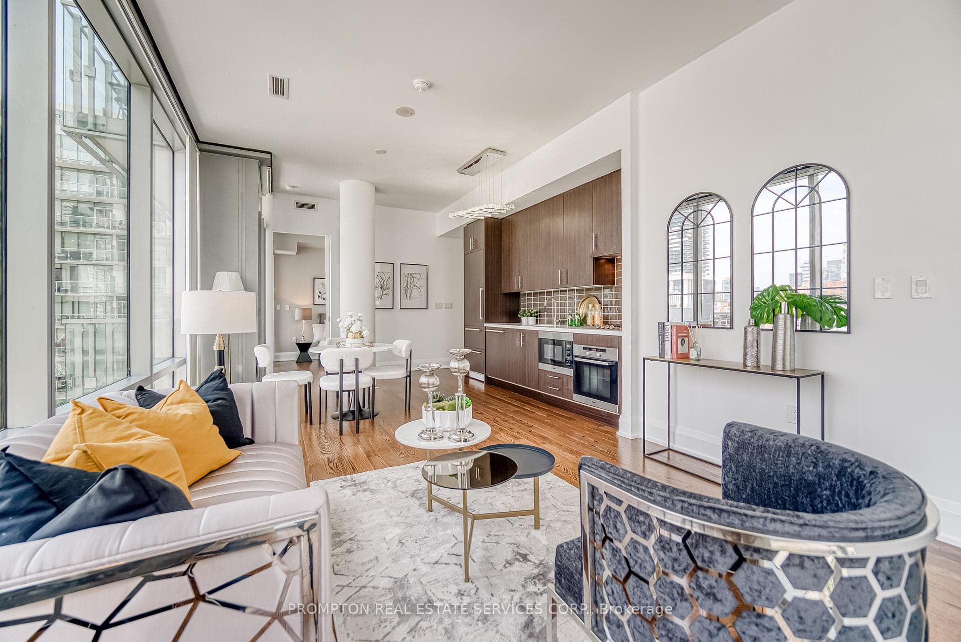 39 Queens Quay Unit 503 photo 19