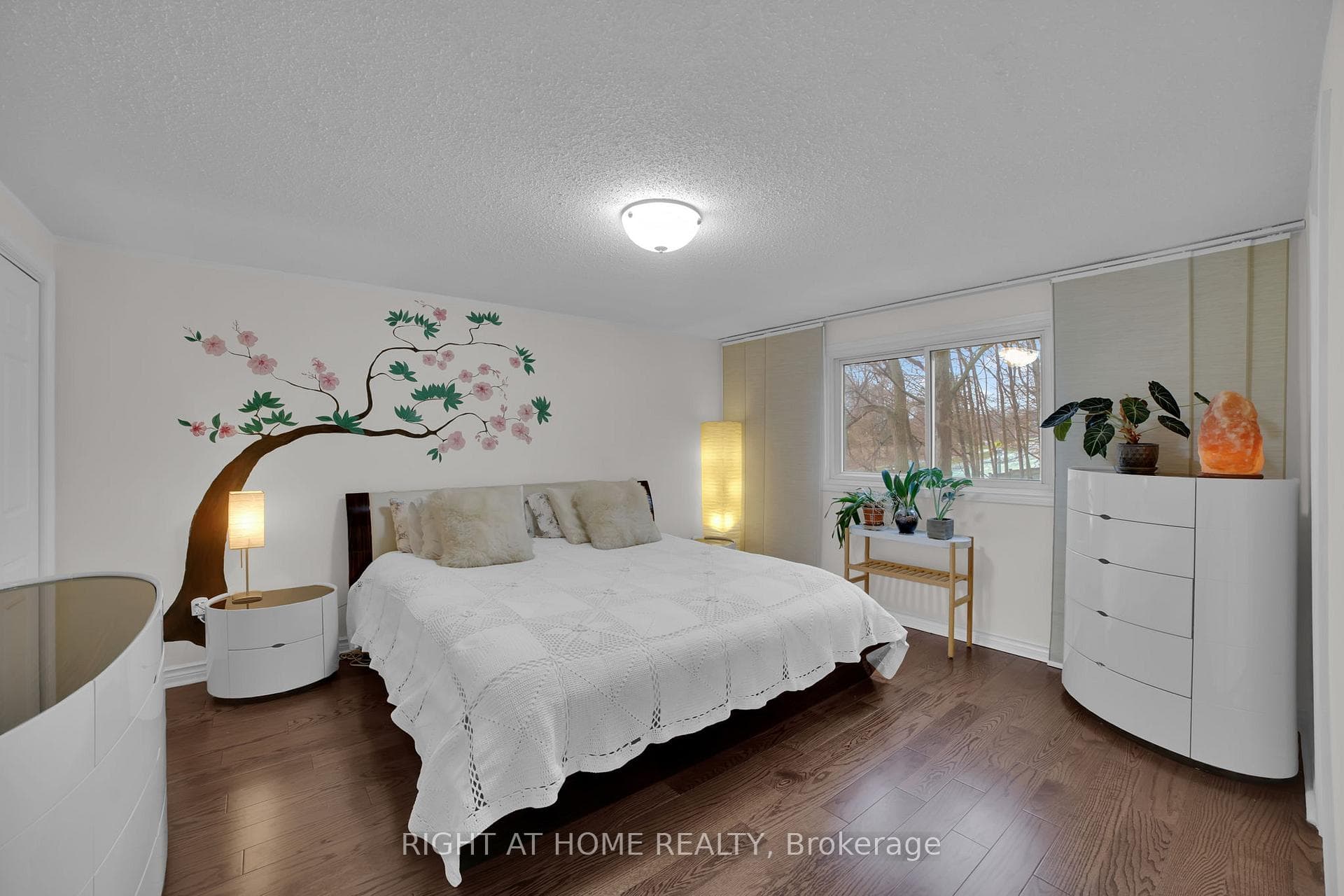 2298 Cavendish Drive photo 21