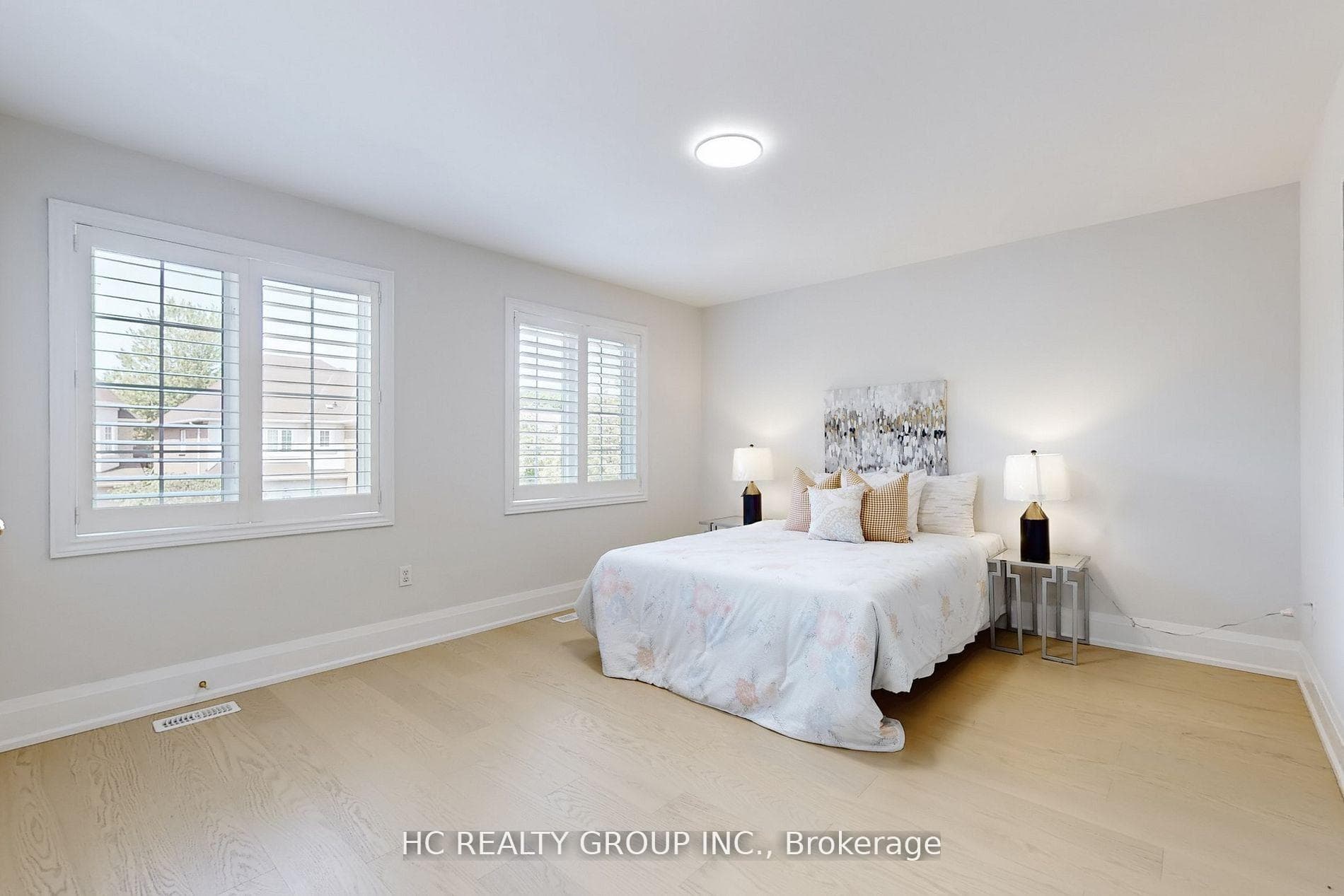 47 Medoc Place photo 13