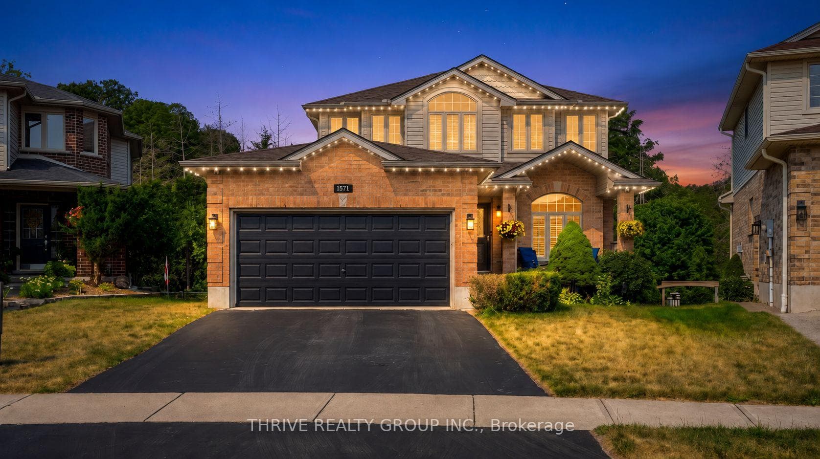 1571 Blackmaple Crescent photo 1