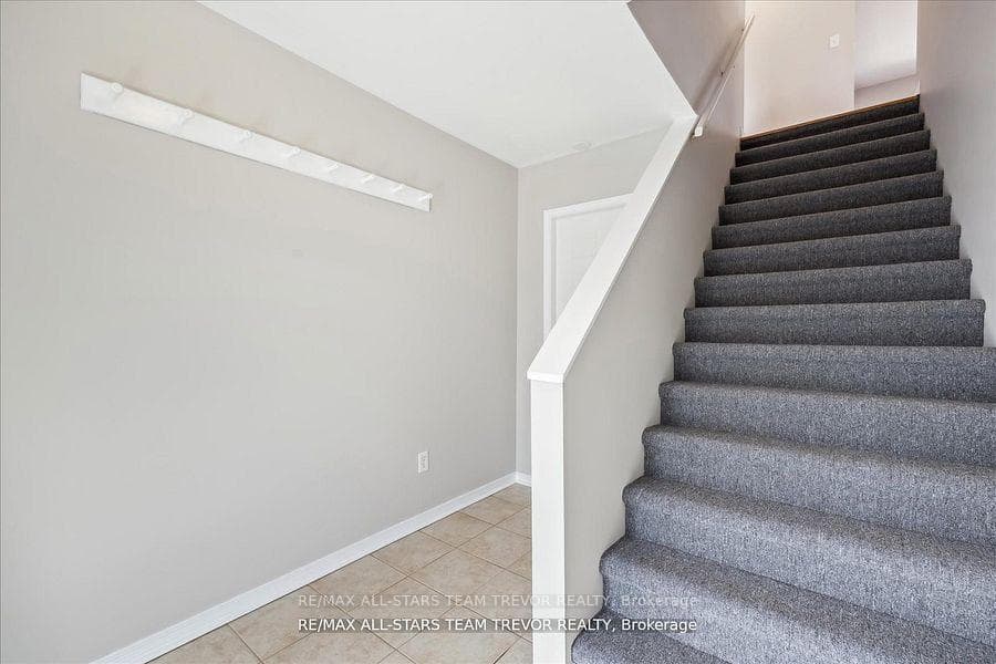 180 Spring Road photo 3