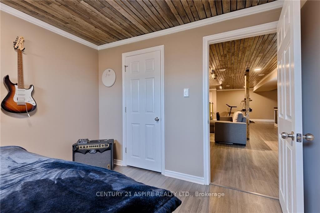 397 BELL Street Unit B photo 24