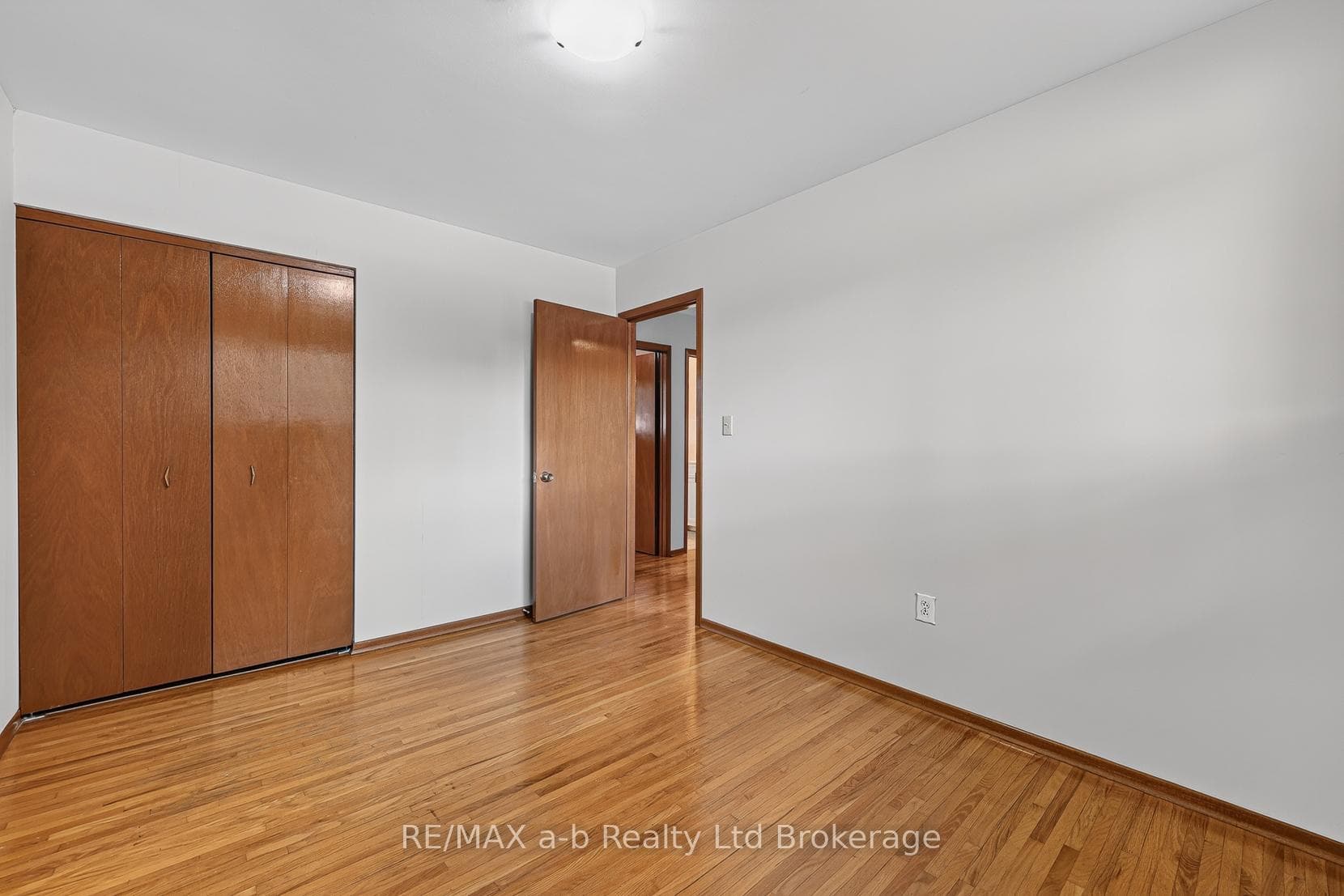 42 Princess Park Road photo 31