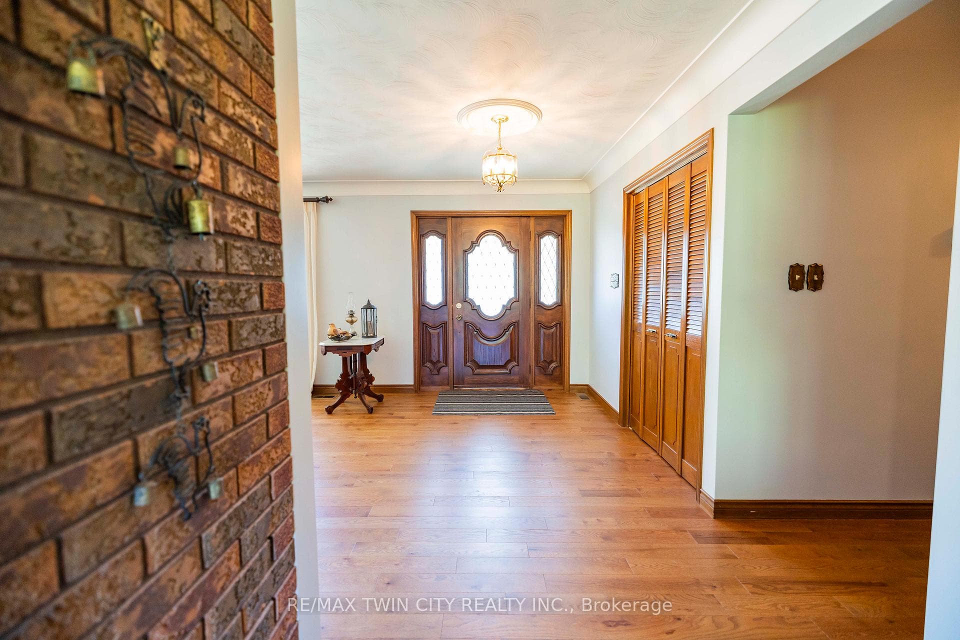 7 KIMBERLEY Road photo 21