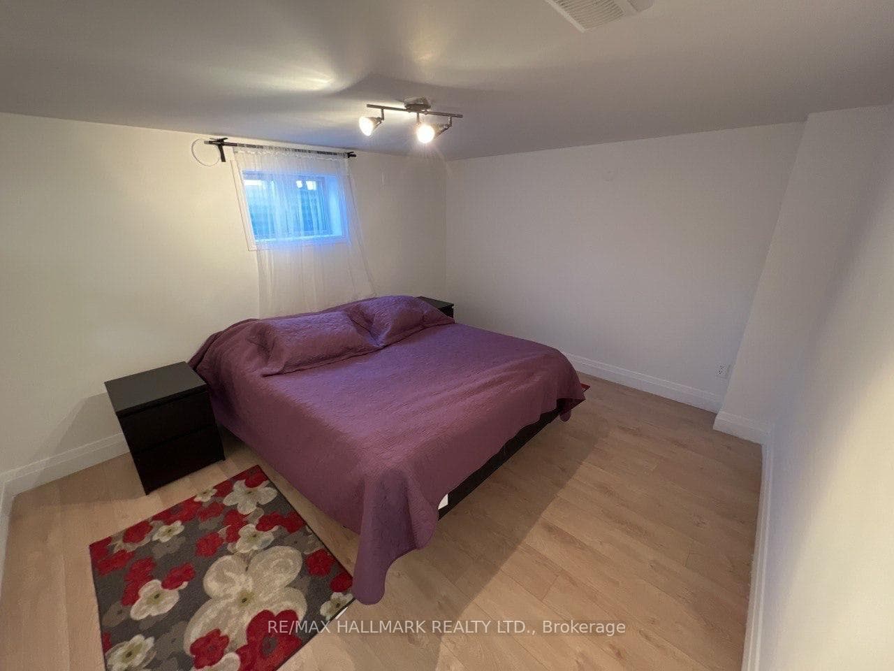 77 Northcote Avenue Unit Basement photo 4