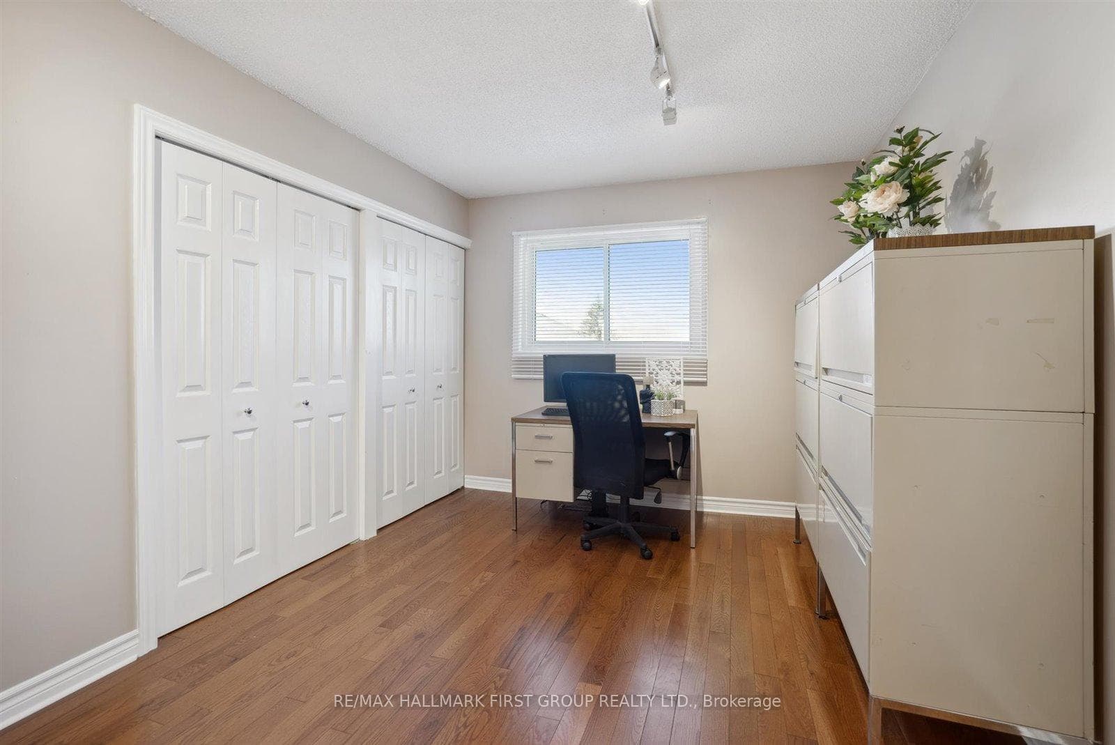 35 Catherine Drive photo 21