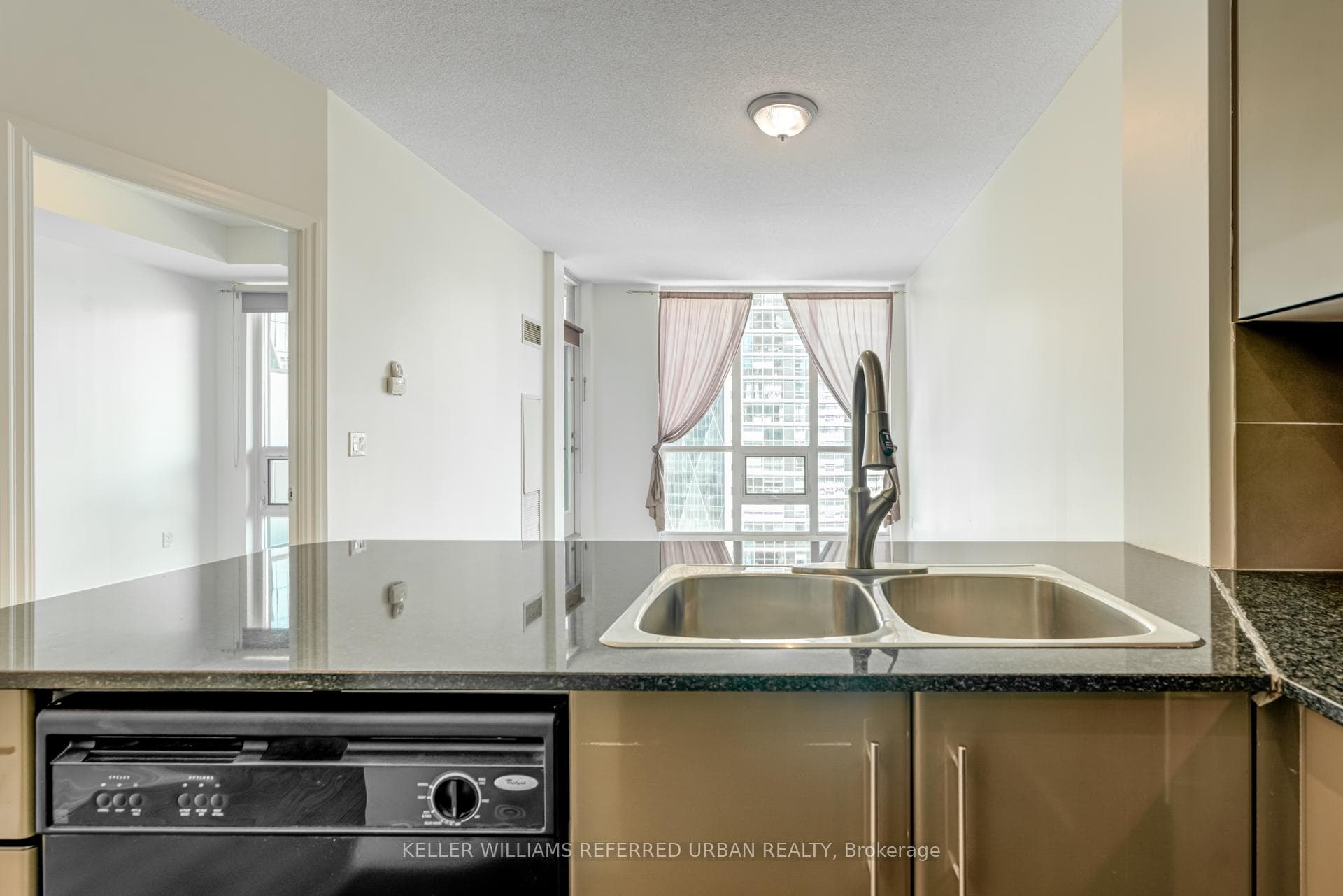 16 Yonge Street Unit 2404 photo 15