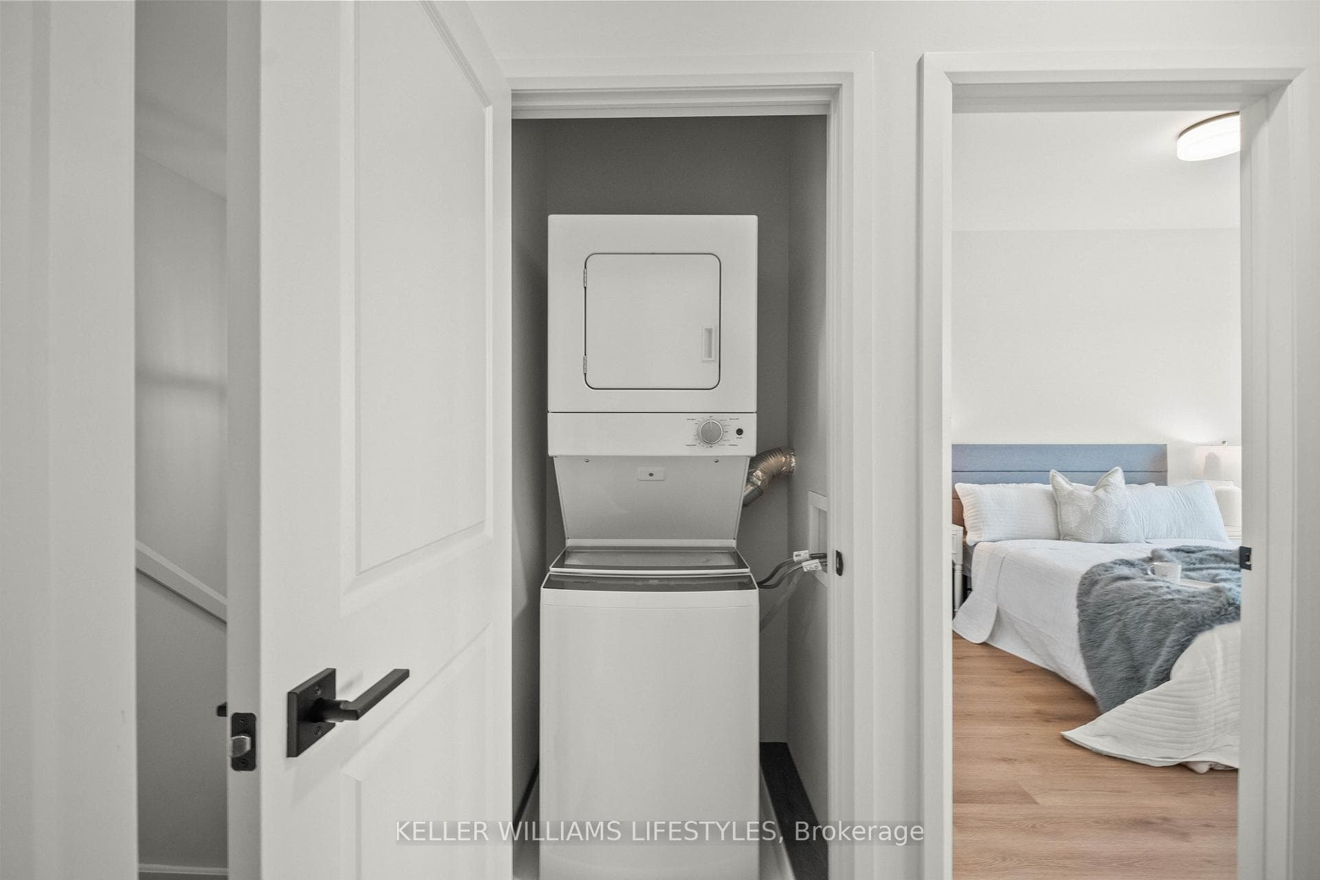 470 Darcy Drive Unit 12 photo 16
