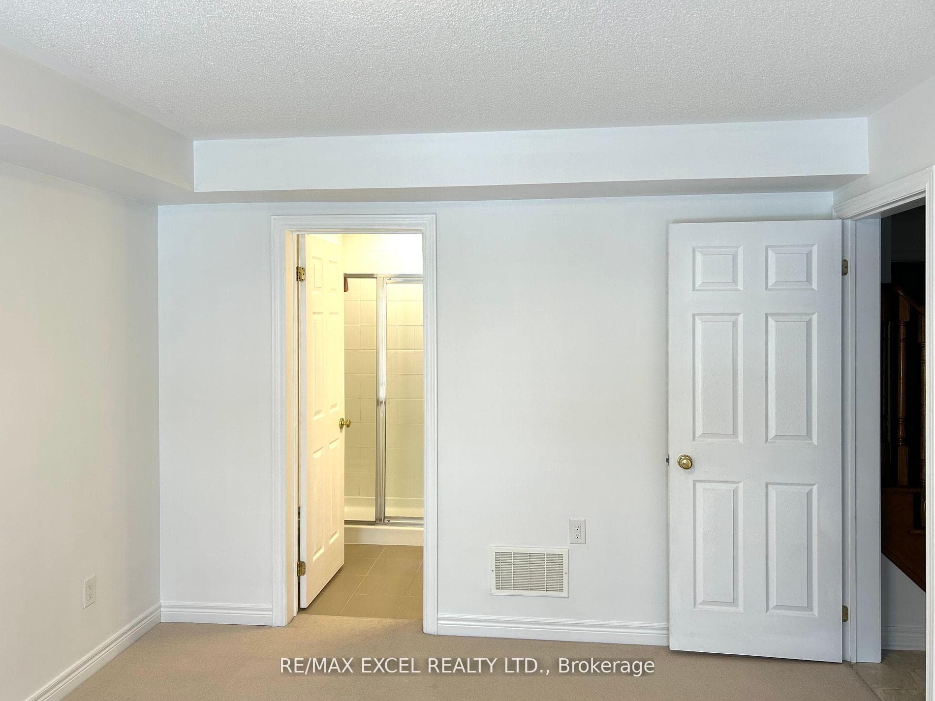 17 Earnshaw Drive photo 10