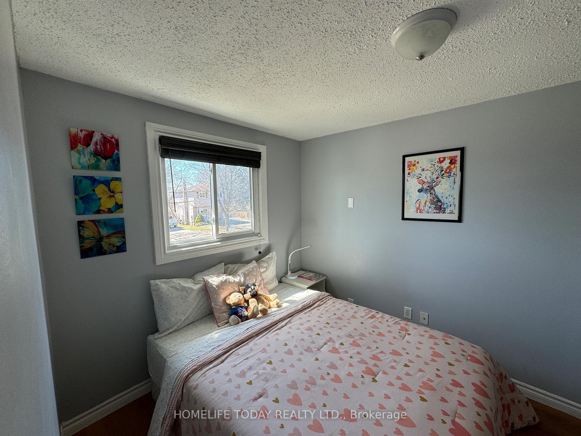 90 Carter Crescent photo 22
