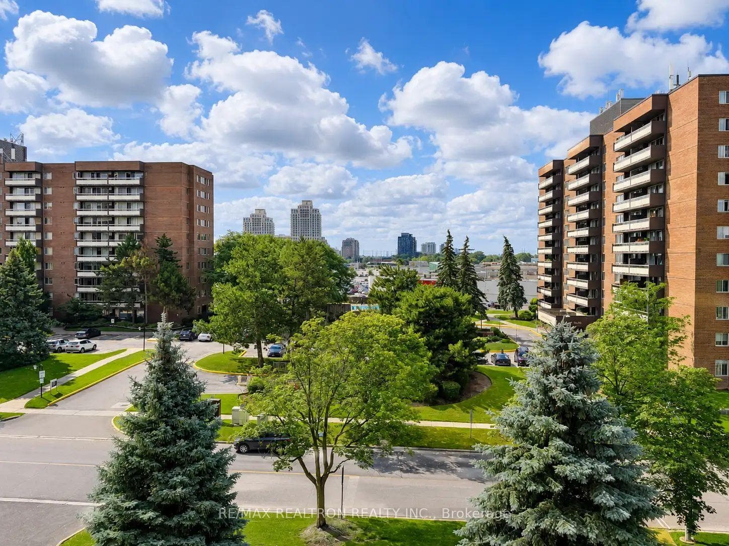 40 Baif Boulevard Unit 506 photo 34