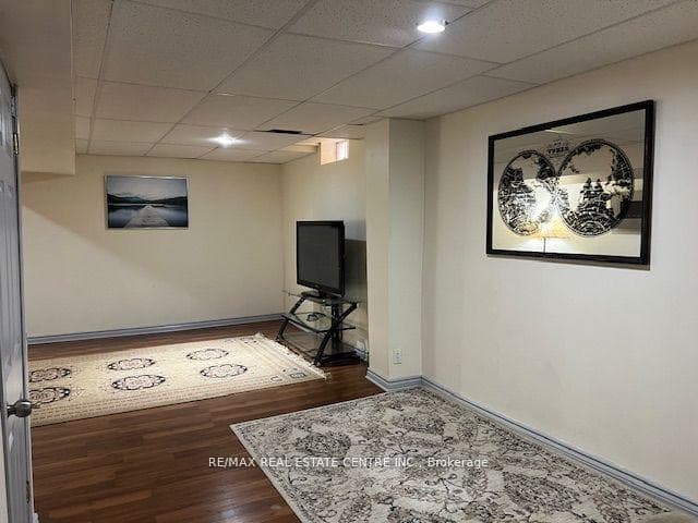 1063 Laurier Avenue photo 26