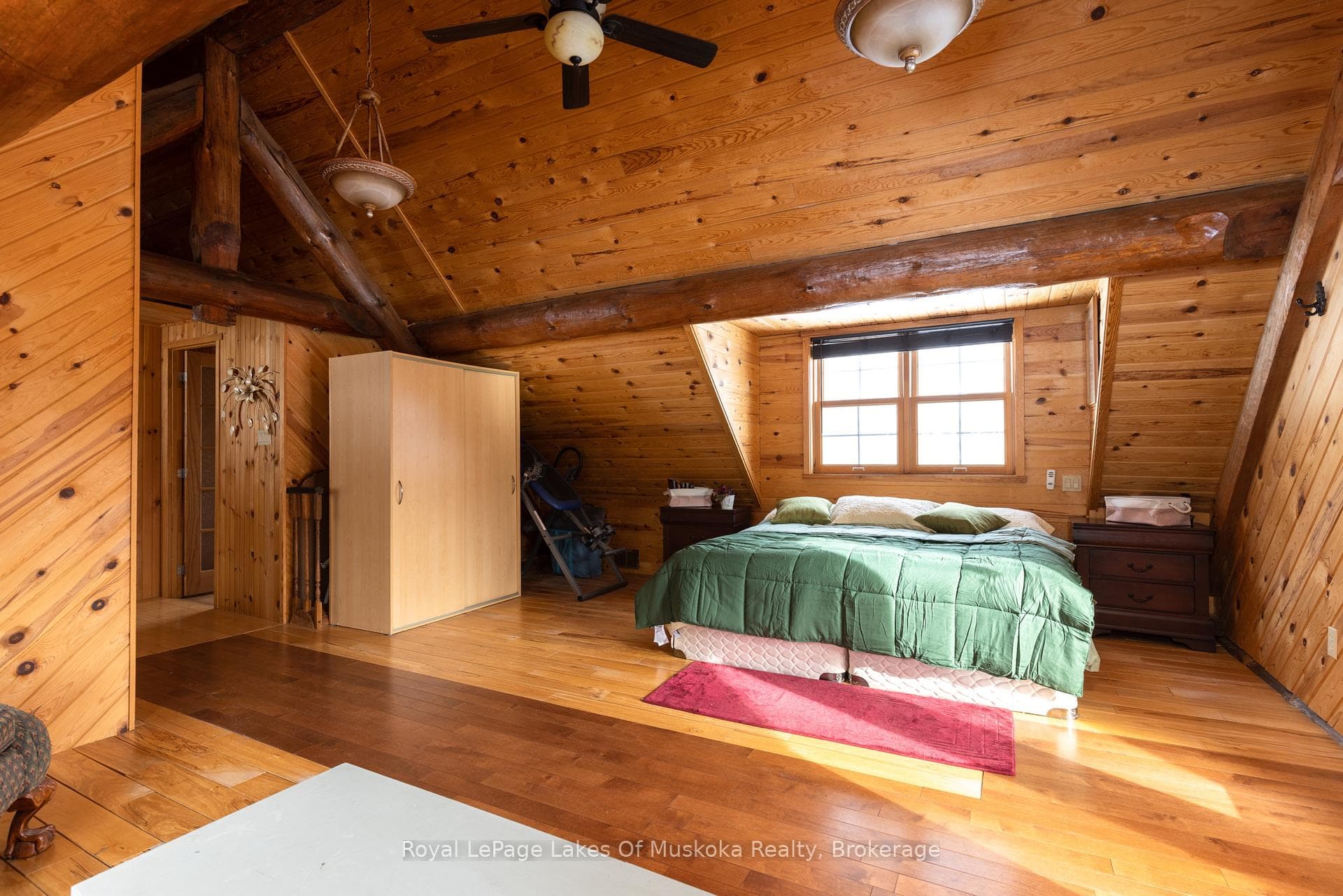259 Lakeshore Road photo 24