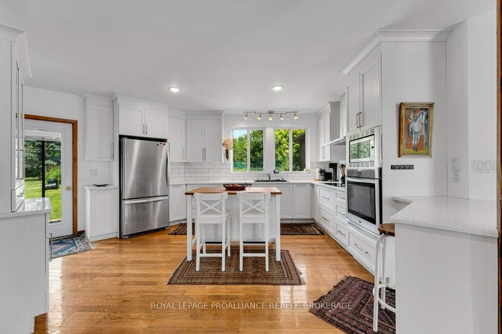 2576 Howe Island Drive photo 7