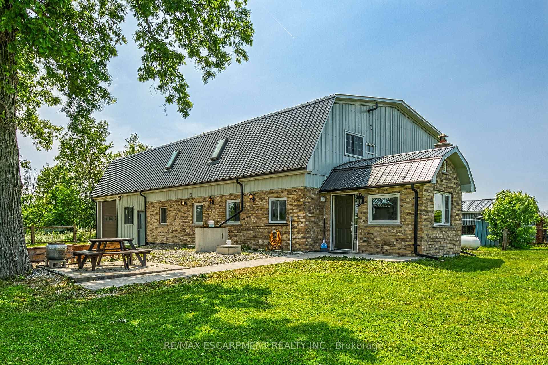 617 Eighth Road photo 25