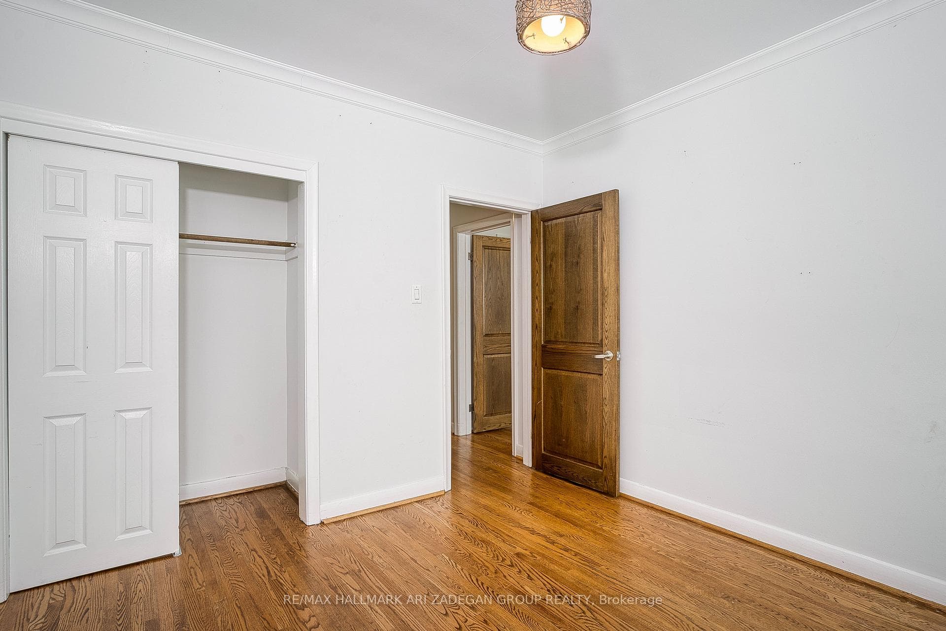 238 Searle Avenue photo 24