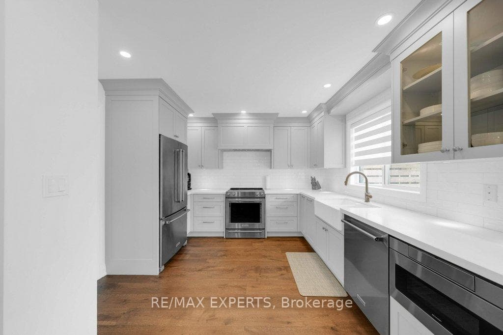 30 Comoq Avenue photo 10