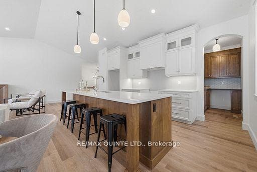2501 Harmony Road photo 13