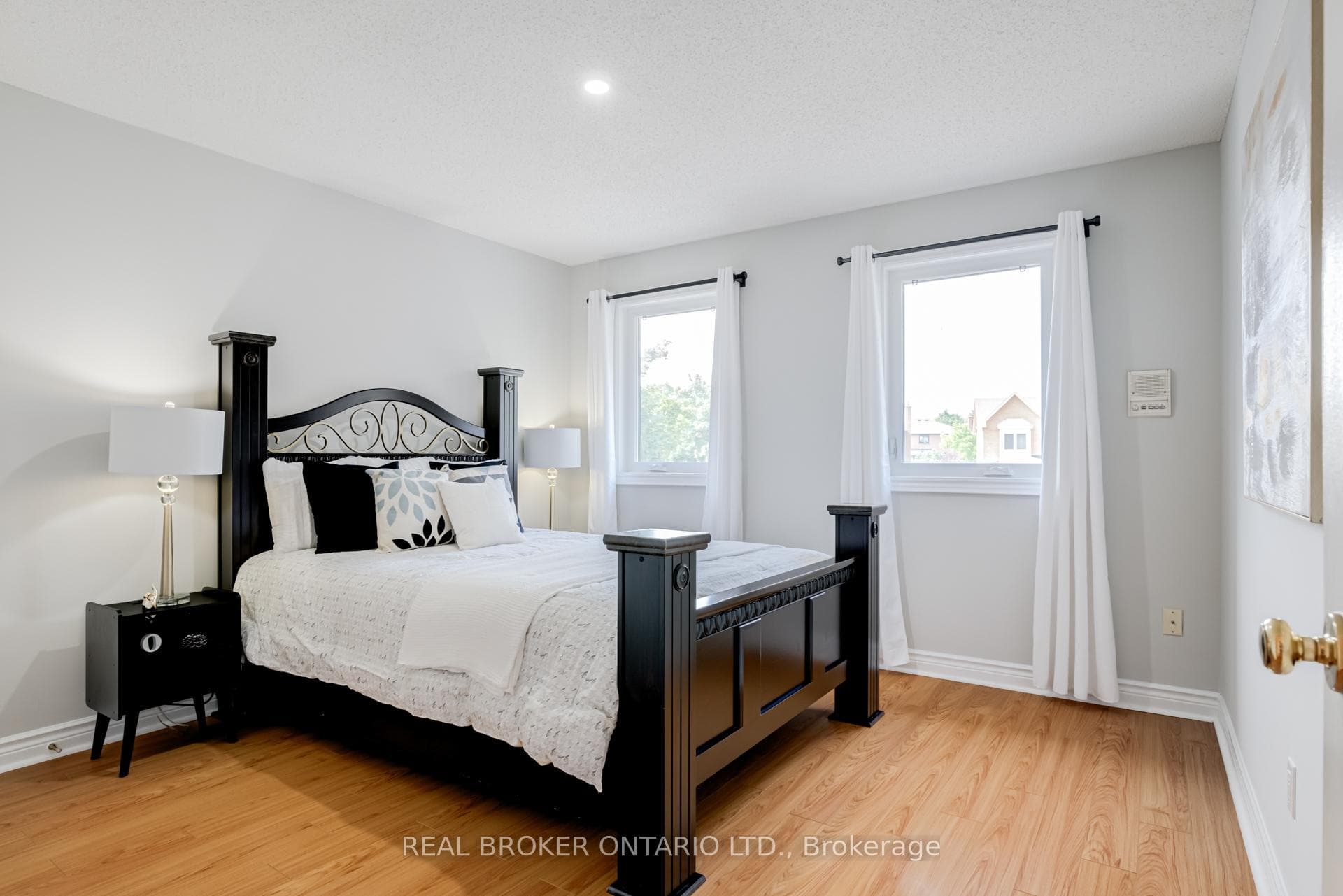 87 Taylorwood Avenue photo 21