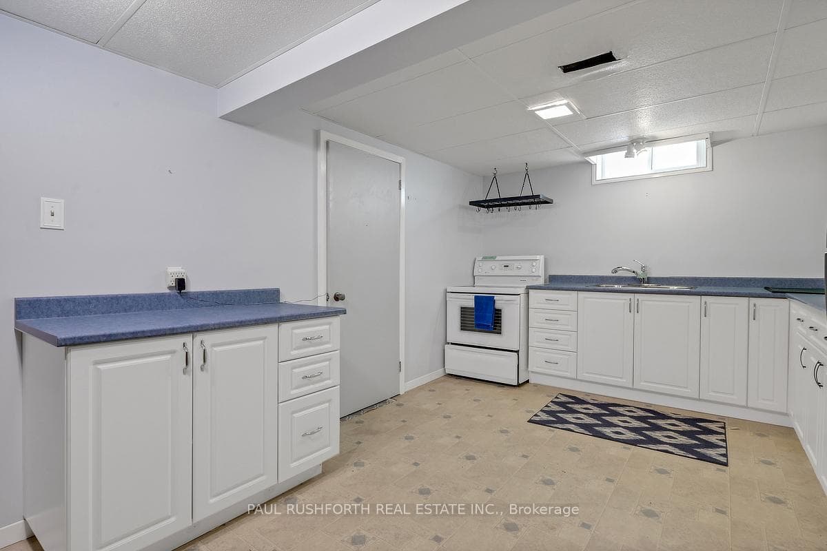 Basement - Kitchen