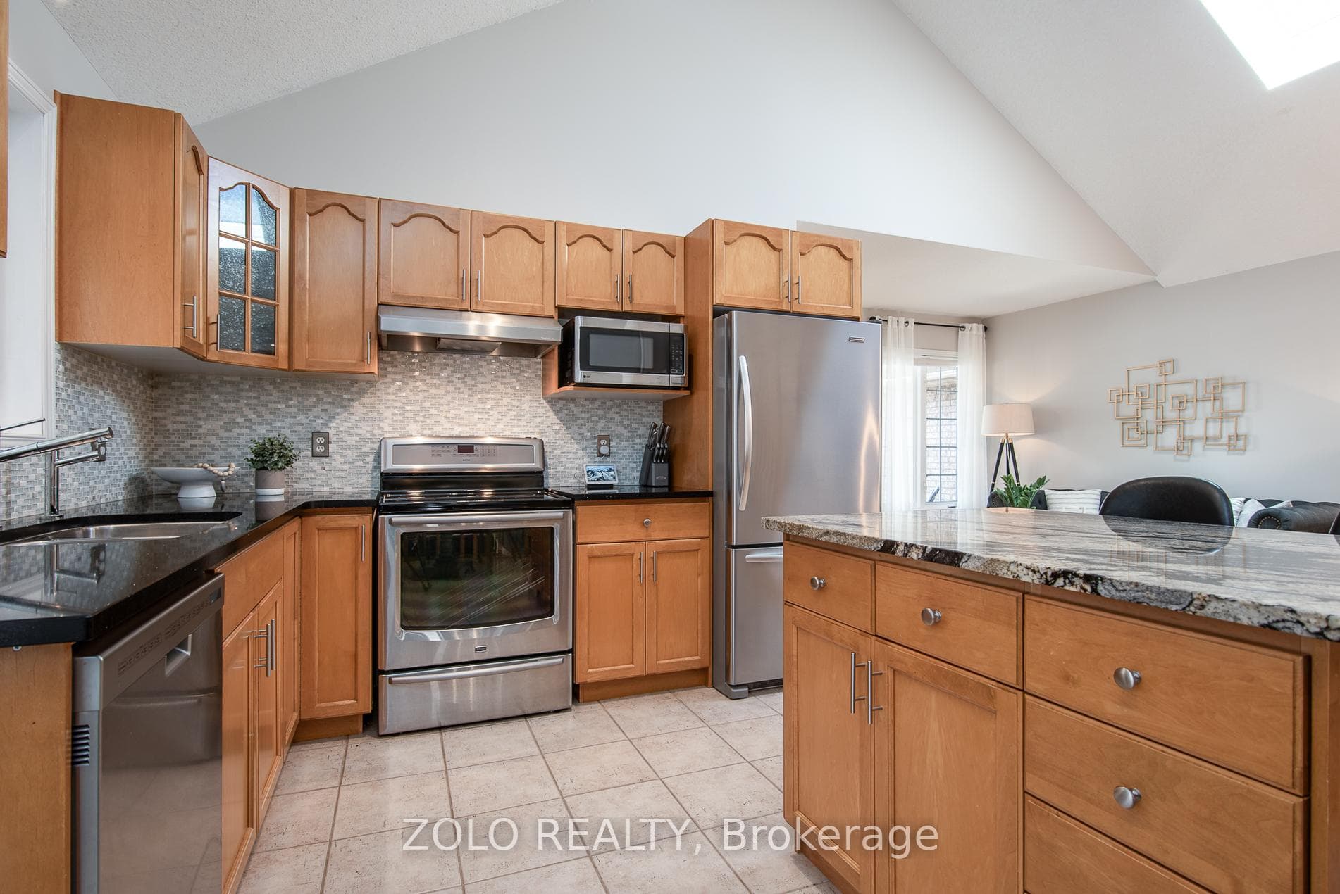 85 Doyle Drive photo 16
