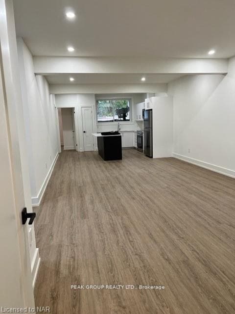 4590 Lee Avenue photo 10