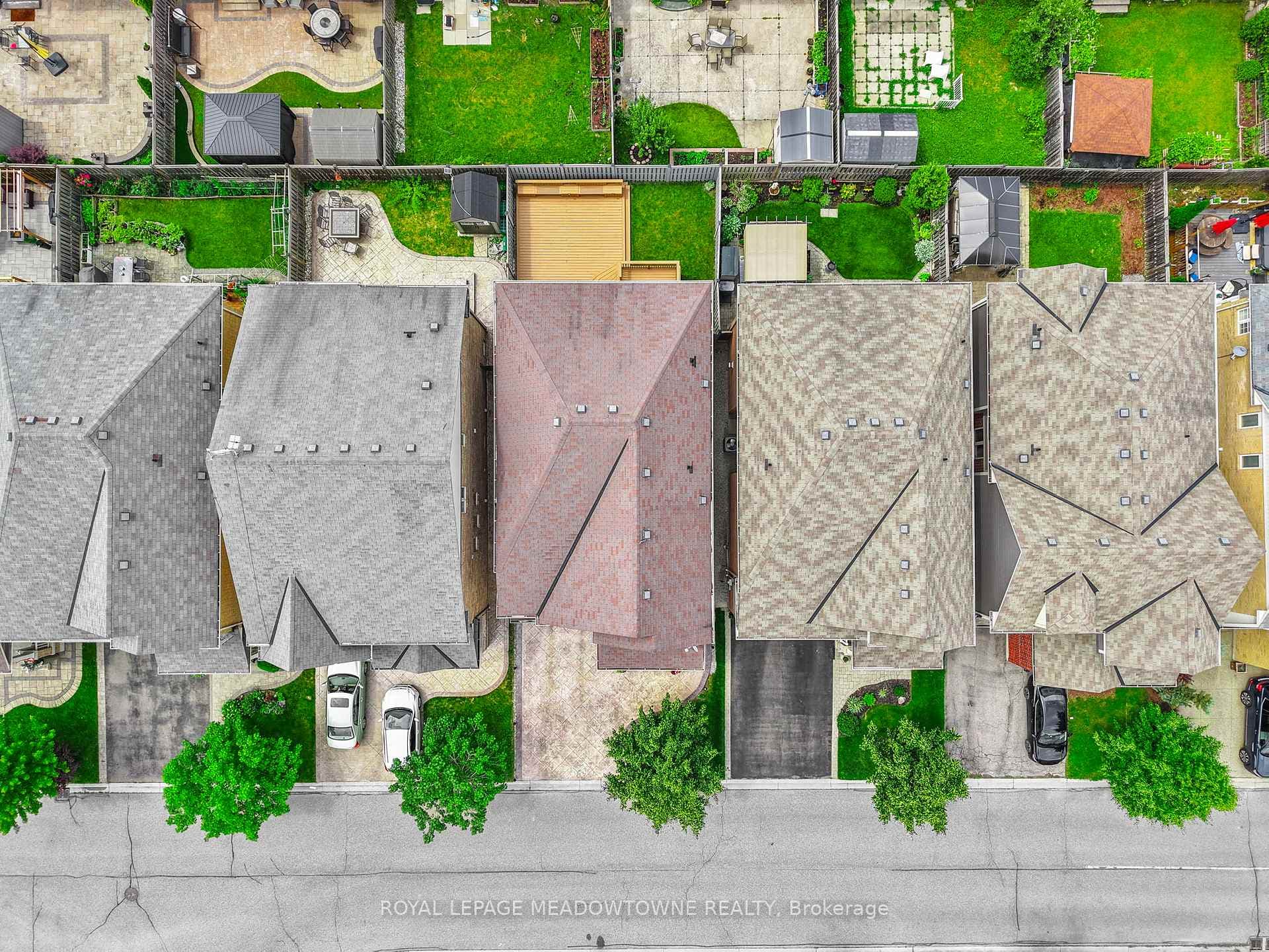 589 Bartleman Terrace photo 45