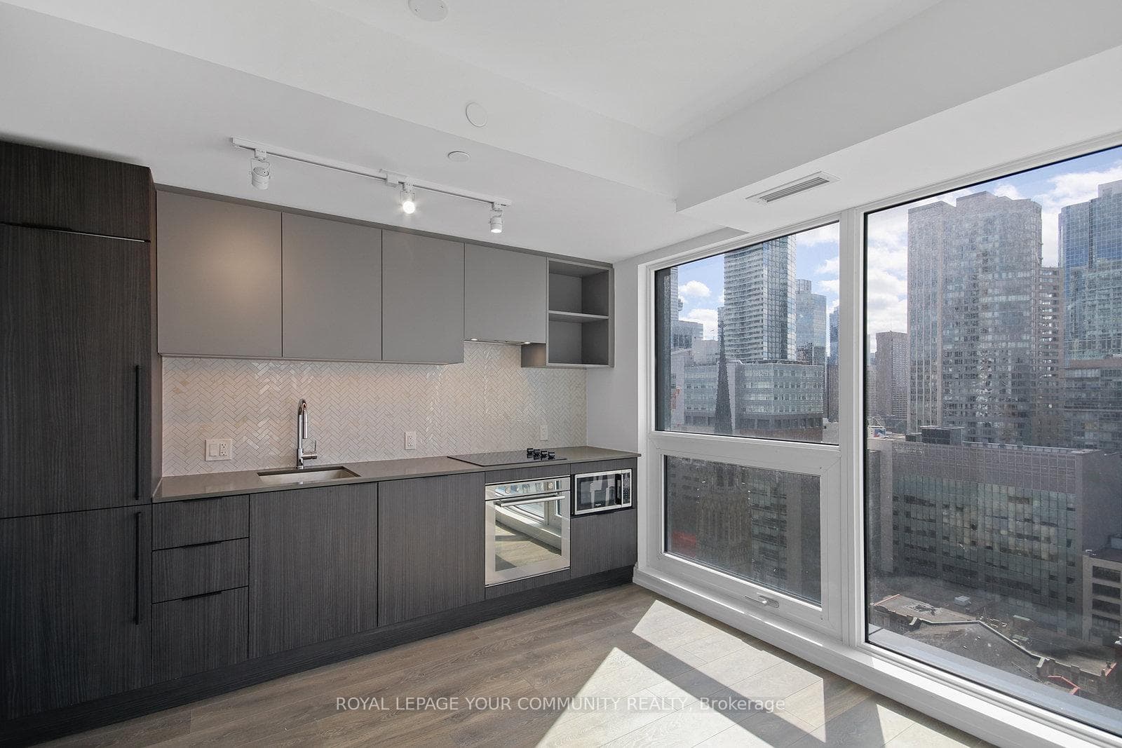 82 Dalhousie Street Unit 2212 photo 16