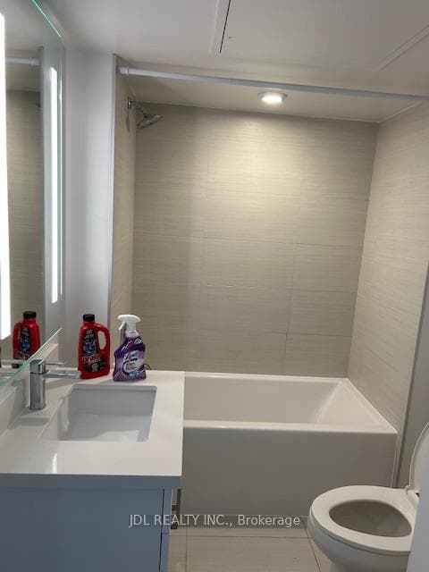 188 Cumberland Street Unit 1202 photo 4