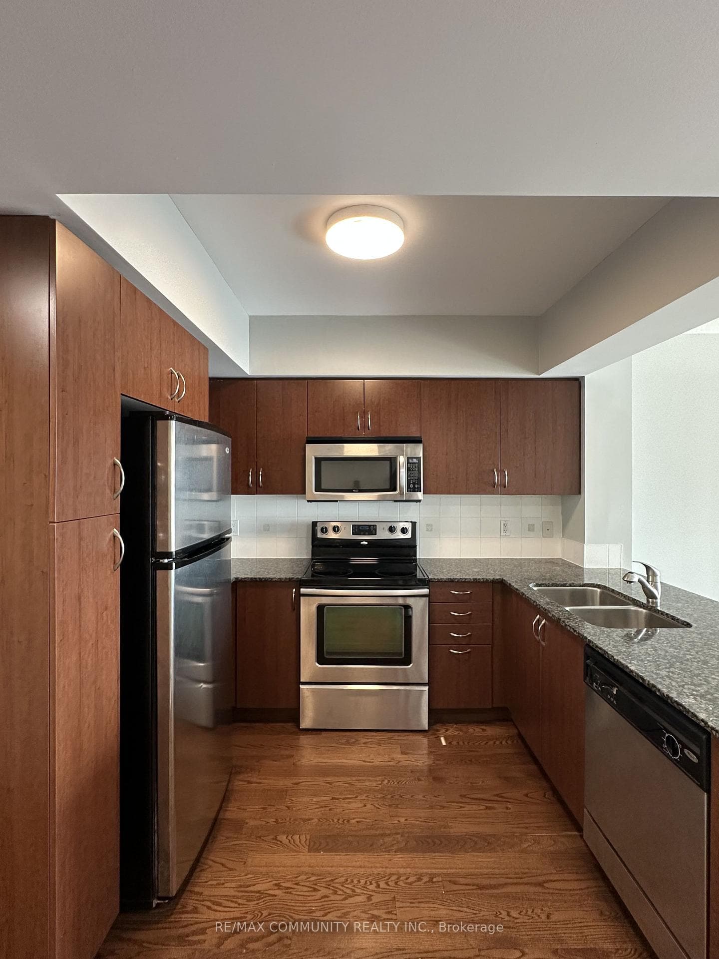 2240 Lakeshore Boulevard Unit 1501 photo 6